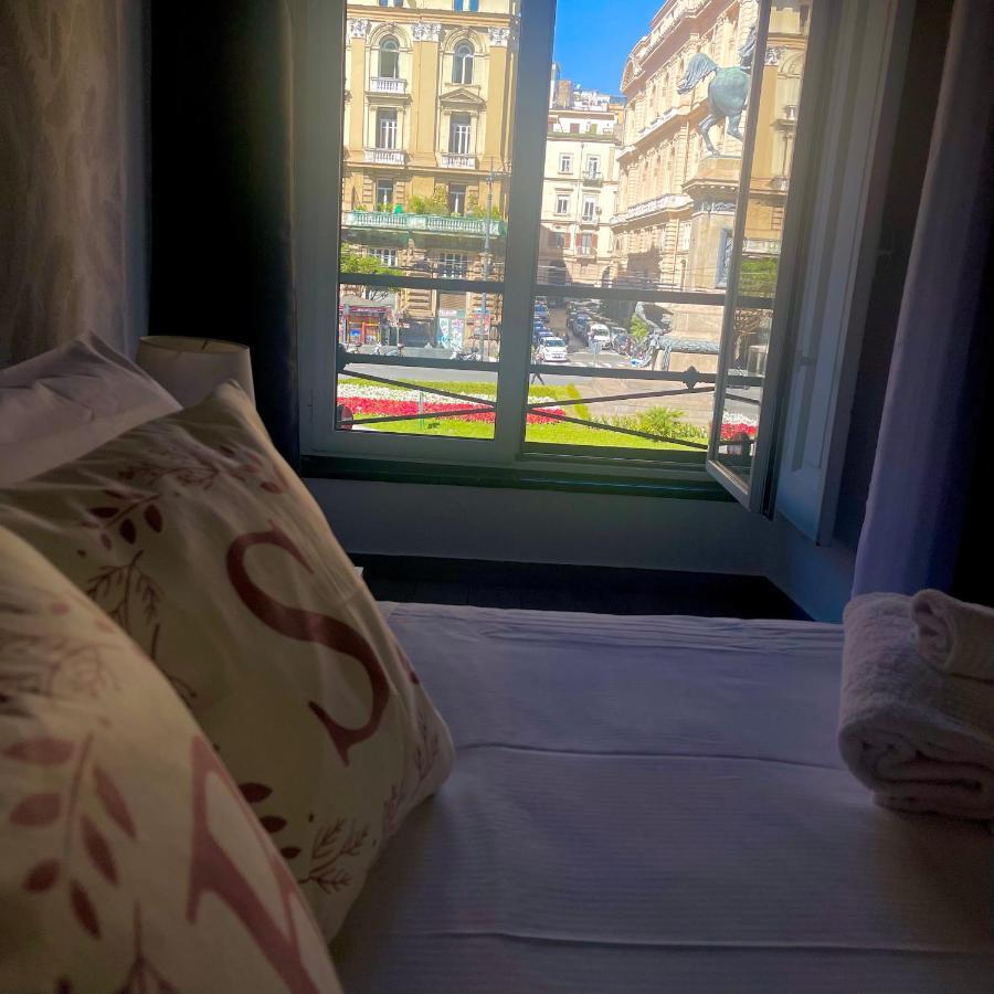 B&B Bovio Square XIV Napoli Eksteriør bilde