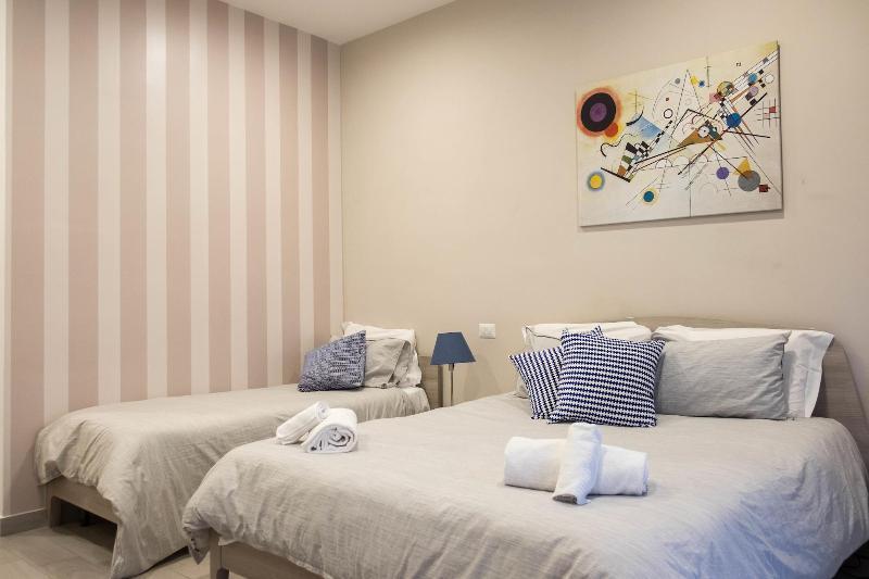B&B Bovio Square XIV Napoli Eksteriør bilde