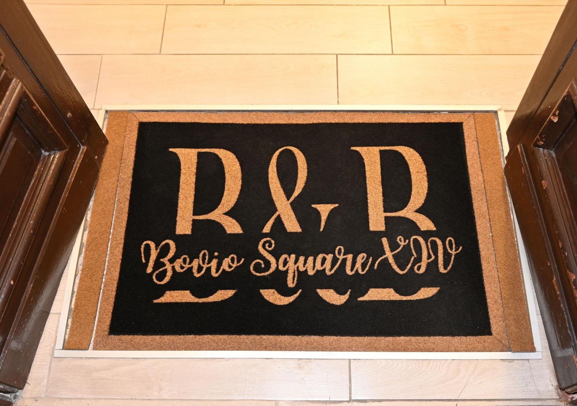B&B Bovio Square XIV Napoli Eksteriør bilde