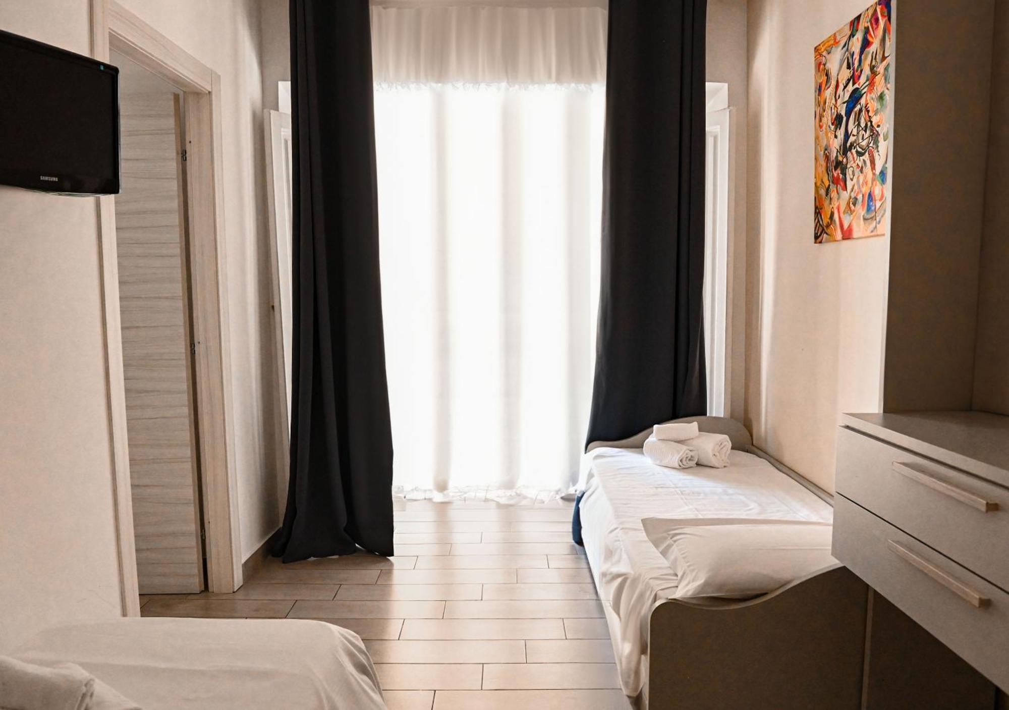 B&B Bovio Square XIV Napoli Eksteriør bilde